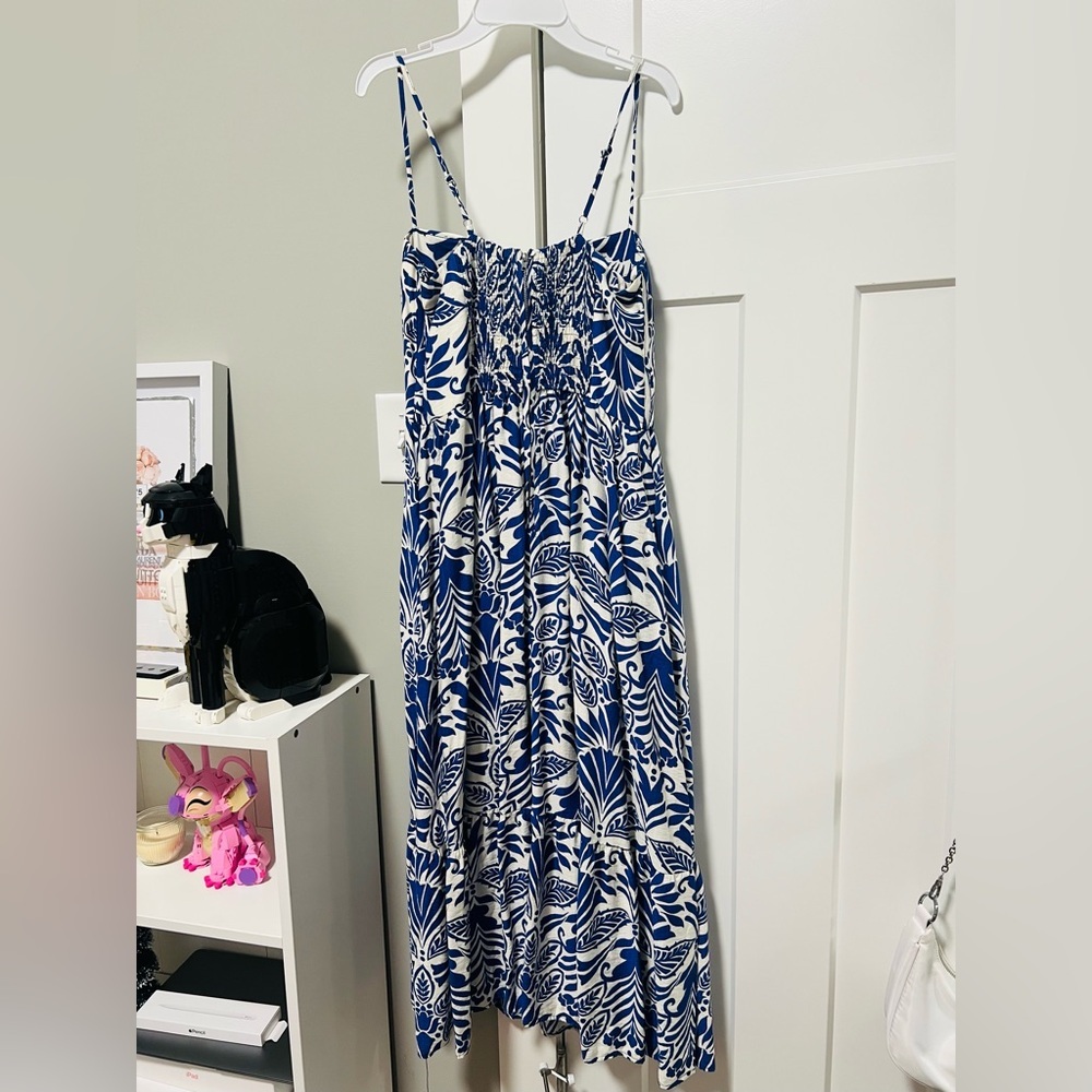 TCEC Blue and White Textured Dress - Picture 4 of 4